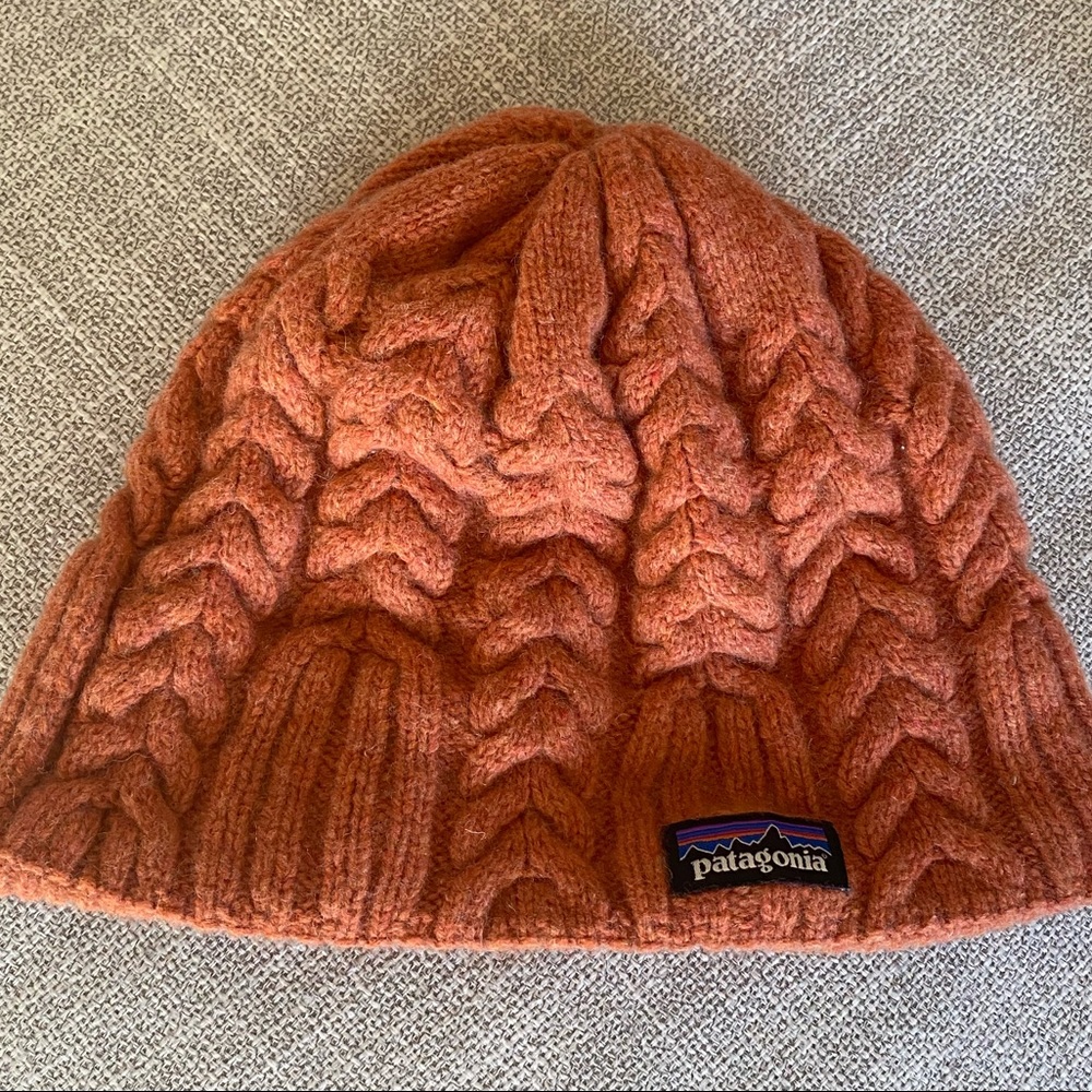 Burnt orange Patagonia beanie